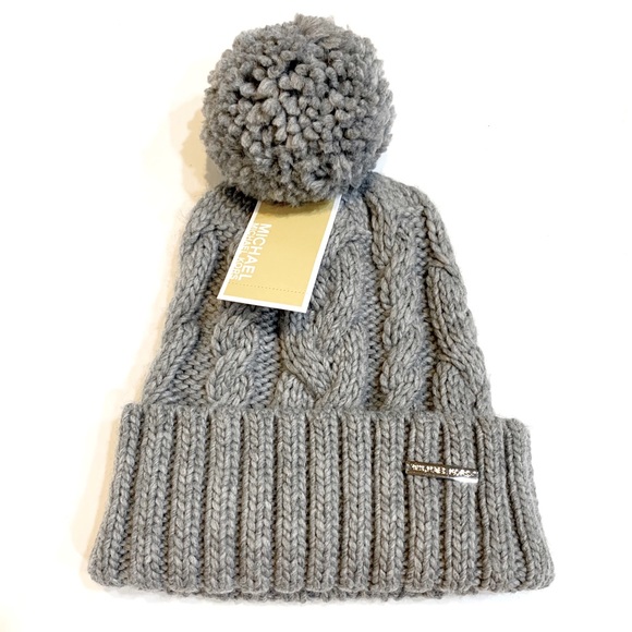 Auth NWT-Michael Kors Pompom Cable Knit Beanie